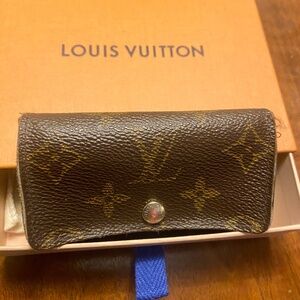 Louis Vuitton Key/Card holder w box and dustbag
